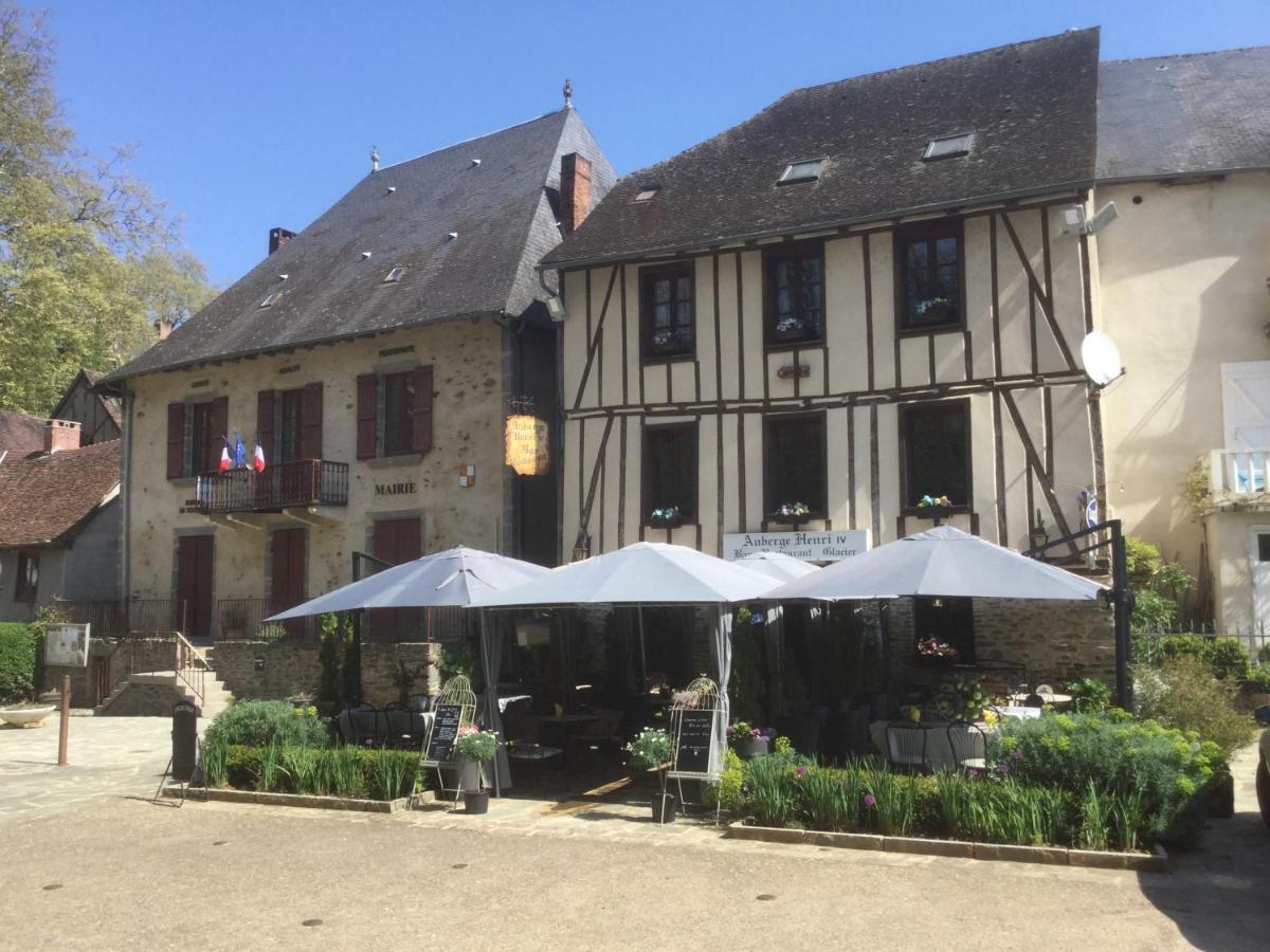 Auberge Henri IV Segur-le-Chateau Exteriér fotografie