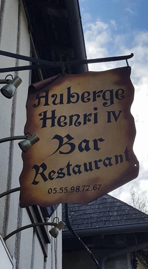 Auberge Henri IV Segur-le-Chateau Exteriér fotografie
